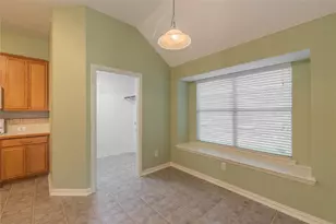 7801 Quiet Waters Dr, Arlington, TX 76016 - Photo 11
