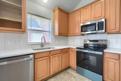 1305 Heather Brook Drive, Allen, TX 75002 - Photo 9
