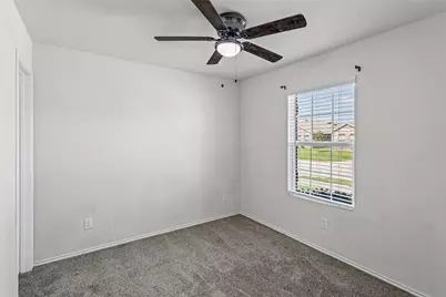 16012 Crews Avenue, Haslet, TX 76052 - Photo 17