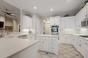 4400 Biscayne Dr, Flower Mound, TX 75028 - Photo 9