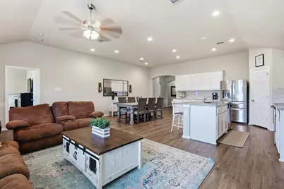 2541 Weatherford Heights Drive, Weatherford, TX 76087 - Photo 17