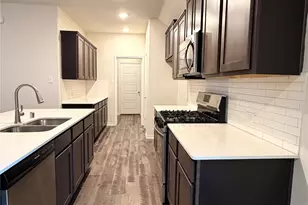 3413 Sabine Dr, Little Elm, TX 75068 - Photo 9