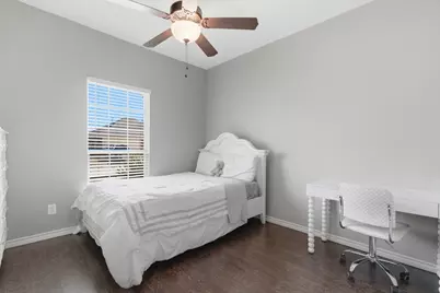 711 Hadley Lane, Valley View, TX 76272 - Photo 23