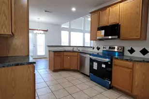 909 Avondale Ln, Plano, TX 75025 - Photo 7