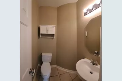 909 Avondale Lane, Plano, TX 75025 - Photo 17