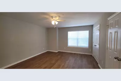 909 Avondale Lane, Plano, TX 75025 - Photo 9