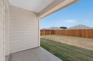 332 Pecos Dr, Azle, TX 76020 - Photo 31
