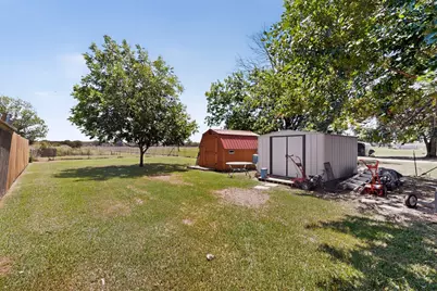 3671 Sundown Road, Greenville, TX 75402 - Photo 17