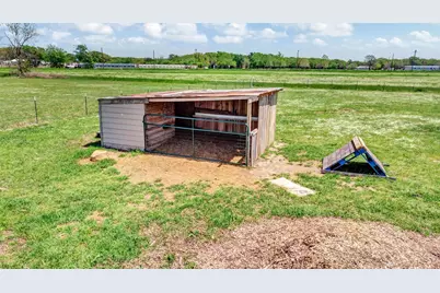 3671 Sundown Road, Greenville, TX 75402 - Photo 19