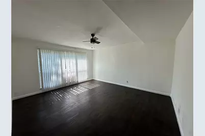 4612 Emerson Street, Fort Worth, TX 76119 - Photo 3