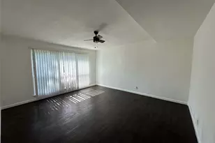 4612 Emerson St, Fort Worth, TX 76119 - Photo 3