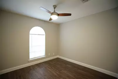 619 Todd Court, Burleson, TX 76028 - Photo 35