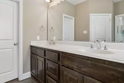 15424 Bluffdale Drive, Fort Worth, TX 76262 - Photo 15