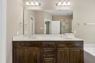 15424 Bluffdale Dr, Fort Worth, TX 76262 - Photo 15