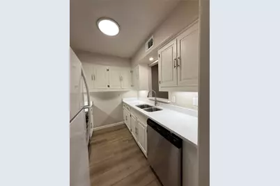 902 S Weatherred Drive #902F, Richardson, TX 75080 - Photo 5