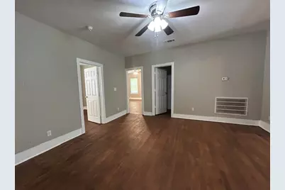 925 W Nelson Street, Denison, TX 75020 - Photo 9