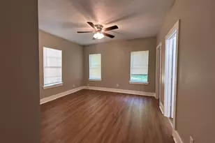 925 W Nelson St, Denison, TX 75020 - Photo 11