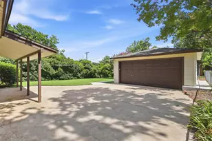 706 Peach Tree Ln, Garland, TX 75041 - Photo 25