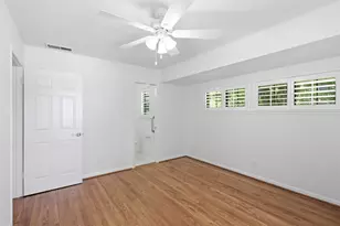 706 Peach Tree Ln, Garland, TX 75041 - Photo 23