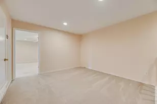 4988 Thunder Rd, Dallas, TX 75244 - Photo 21