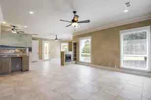 1320 N Creek Cir, Waxahachie, TX 75165 - Photo 23