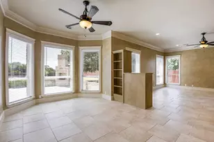 1320 N Creek Cir, Waxahachie, TX 75165 - Photo 19