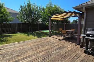 452 Paddle Dr, Crowley, TX 76036 - Photo 35