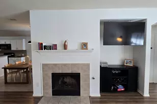 452 Paddle Dr, Crowley, TX 76036 - Photo 15