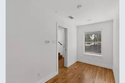 4950 Cedar Springs Road #301, Dallas, TX 75235 - Photo 17