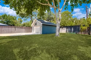 6524 Kenwell St, Dallas, TX 75209 - Photo 25