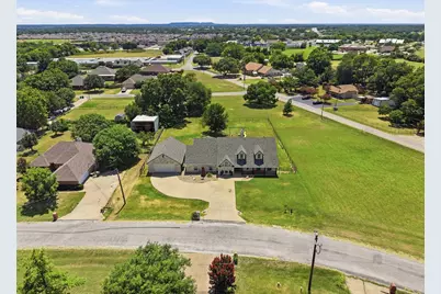 3102 Walnut Creek Parkway, Granbury, TX 76049 - Photo 37