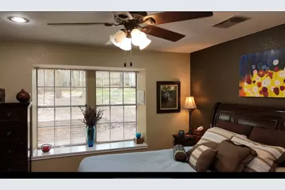 304 Paloverde Lane, Fort Worth, TX 76112 - Photo 17