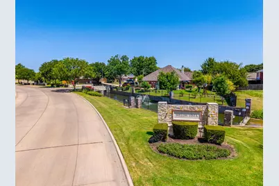 613 Cessna Court, Saginaw, TX 76179 - Photo 31
