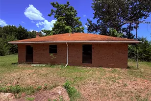690 County Rd 24745, Brookston, TX 75421 - Photo 5