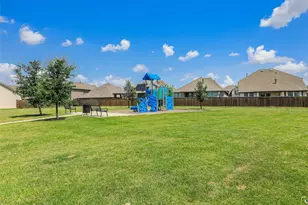 1613 Roadrunner Dr, Little Elm, TX 75068 - Photo 29