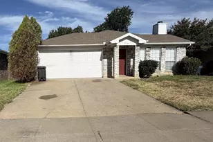 7116 Nohl Ranch Rd, Fort Worth, TX 76133 - Photo 1