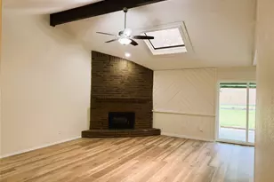 6406 Willow Springs Dr, Arlington, TX 76001 - Photo 3