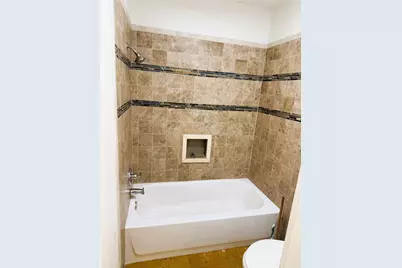 6406 Willow Springs Drive, Arlington, TX 76001 - Photo 17