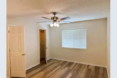 6406 Willow Springs Drive, Arlington, TX 76001 - Photo 15