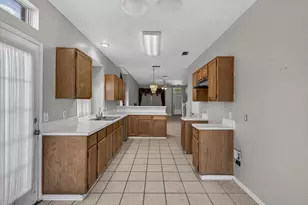 1407 Springwood Dr, Mesquite, TX 75181 - Photo 7