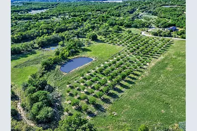 6108 Cottonwood Creek Road, Saint Jo, TX 76265 - Photo 7