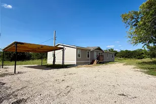 5698 Co Rd 2752, Farmersville, TX 75442 - Photo 3
