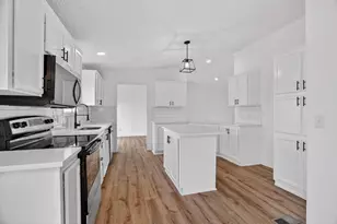 5803 Kentucky St, Joshua, TX 76058 - Photo 3