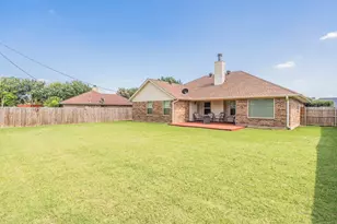8252 Lesley Ln, Watauga, TX 76148 - Photo 35