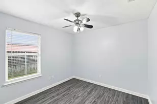 1301 Embercrest Dr, Midlothian, TX 76065 - Photo 11