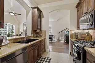 728 Rockingham Dr, Irving, TX 75063 - Photo 19