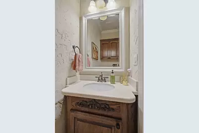 728 Rockingham Drive, Irving, TX 75063 - Photo 23