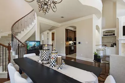 728 Rockingham Drive, Irving, TX 75063 - Photo 9