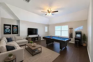 2800 Appaloosa Ct, Little Elm, TX 75068 - Photo 9