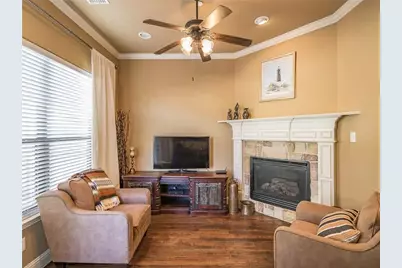 5733 Lois Lane, Plano, TX 75024 - Photo 9